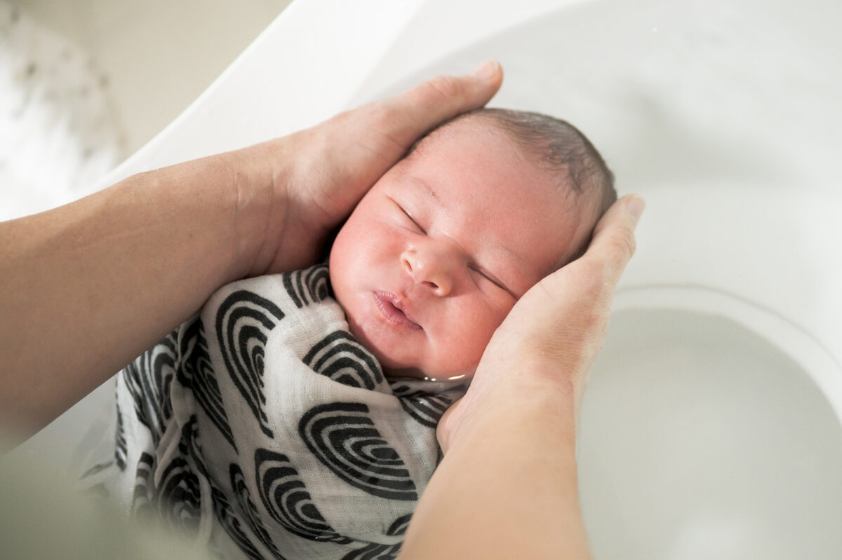 laurine-peyret-photographe-rituel-bain-sensoriel-2024-mahe-23